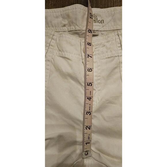 Caslon Womens Capri Pants 4 Small White Cargo Bermuda Cotton Pockets Cropped - Picture 13 of 14